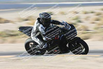 media/Oct-26-2025-Race Pace (Sun) [[c1447ca738]]/Verified/1-Turn 9 Inside (930am)/